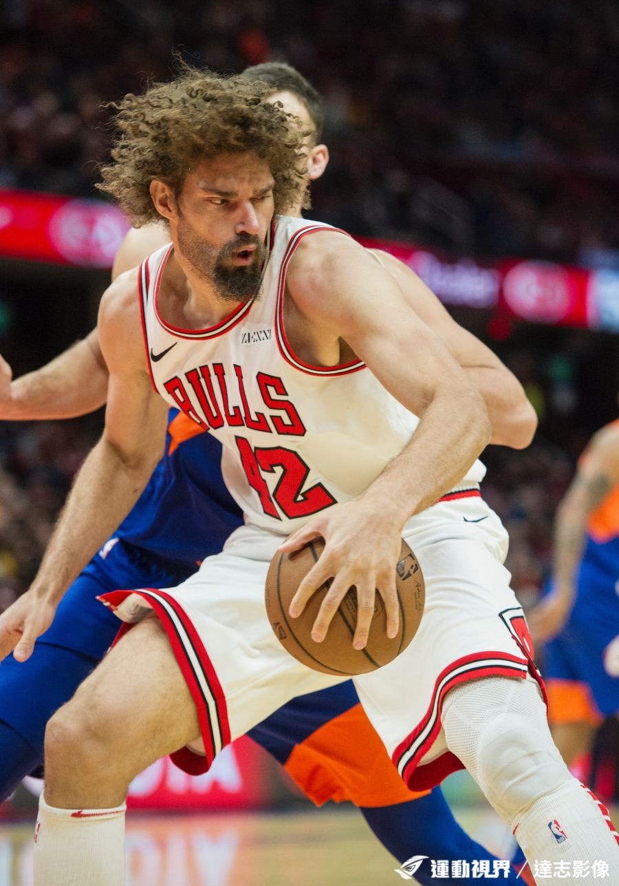 英雄联盟官方直播-芝加哥公牛内部会议纪要流出——冲刺阶段强势反弹，意甲使命明确，细节决定成败