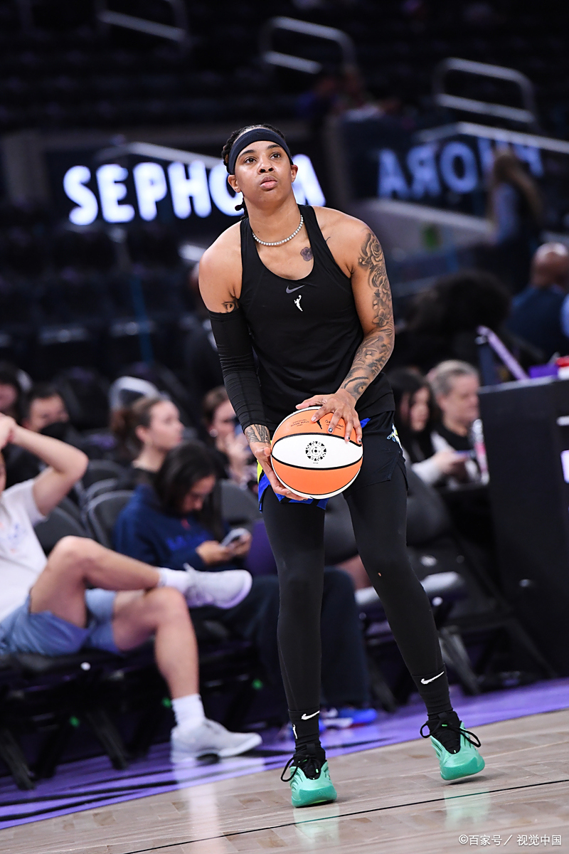 包含皇家马德里迎NBA季后赛关键赛，清晨内部沟通，质疑声仍在，年轻球员得到机会的词条