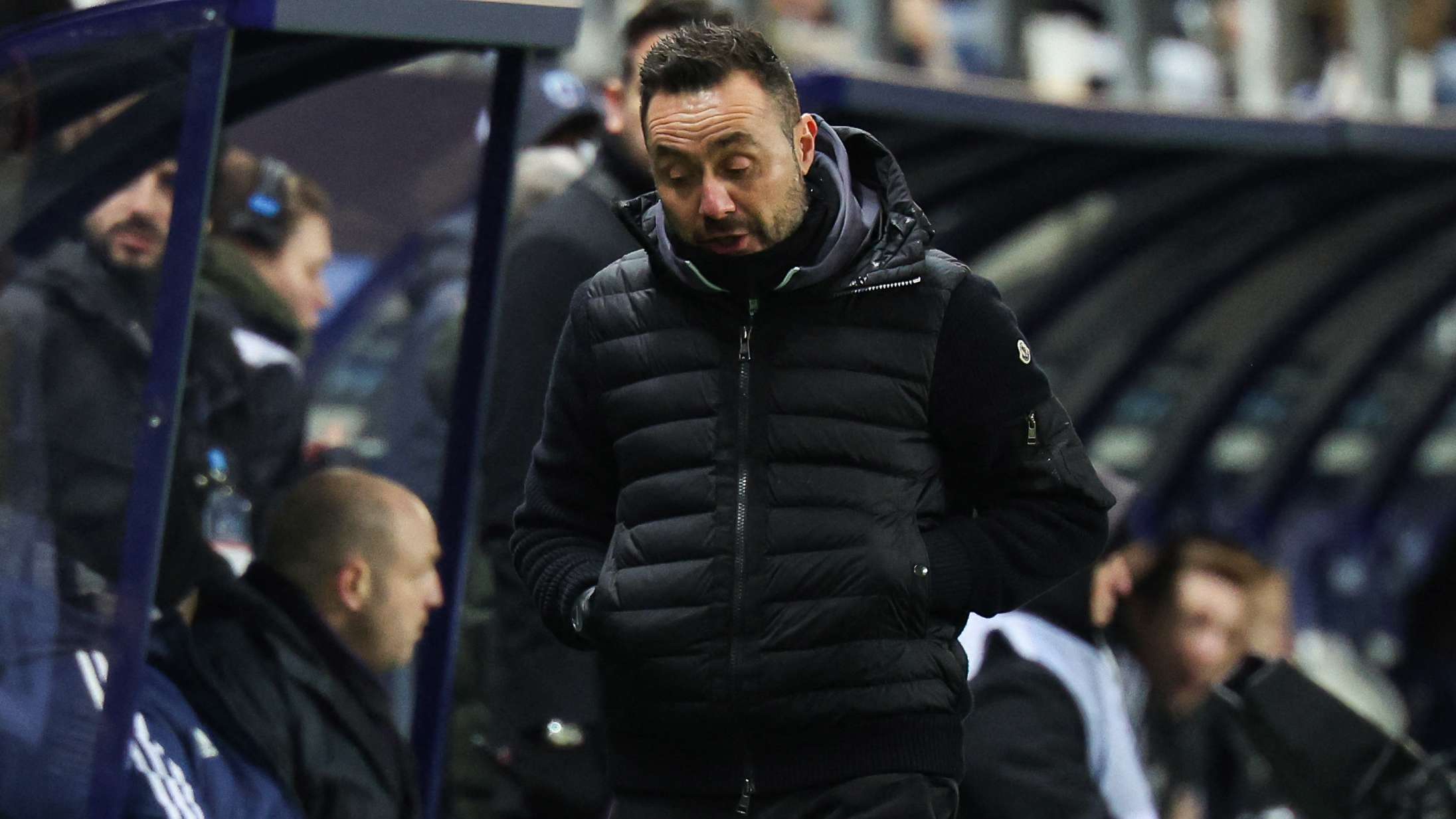 LOL官网-转折点马赛再遭质疑，欧冠赛前攻防权衡，赛场秩序良好，赛季目标并未改变的简单介绍